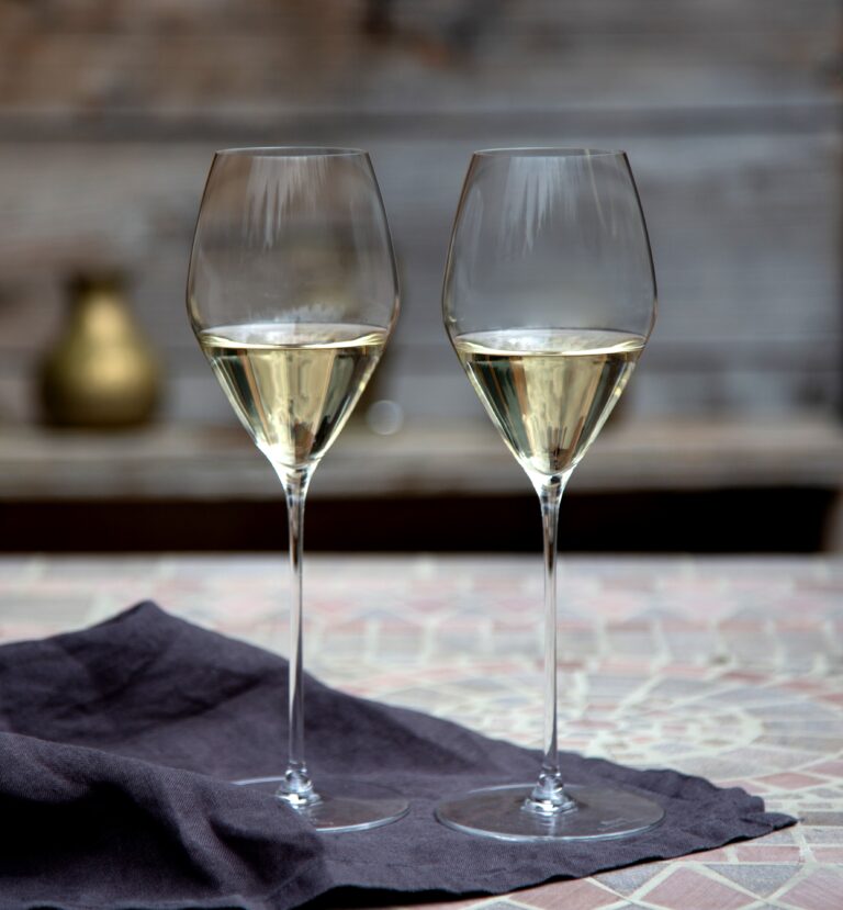 6330-33_RIEDEL-Veloce-Sauvignon-Blanc_4 (2)